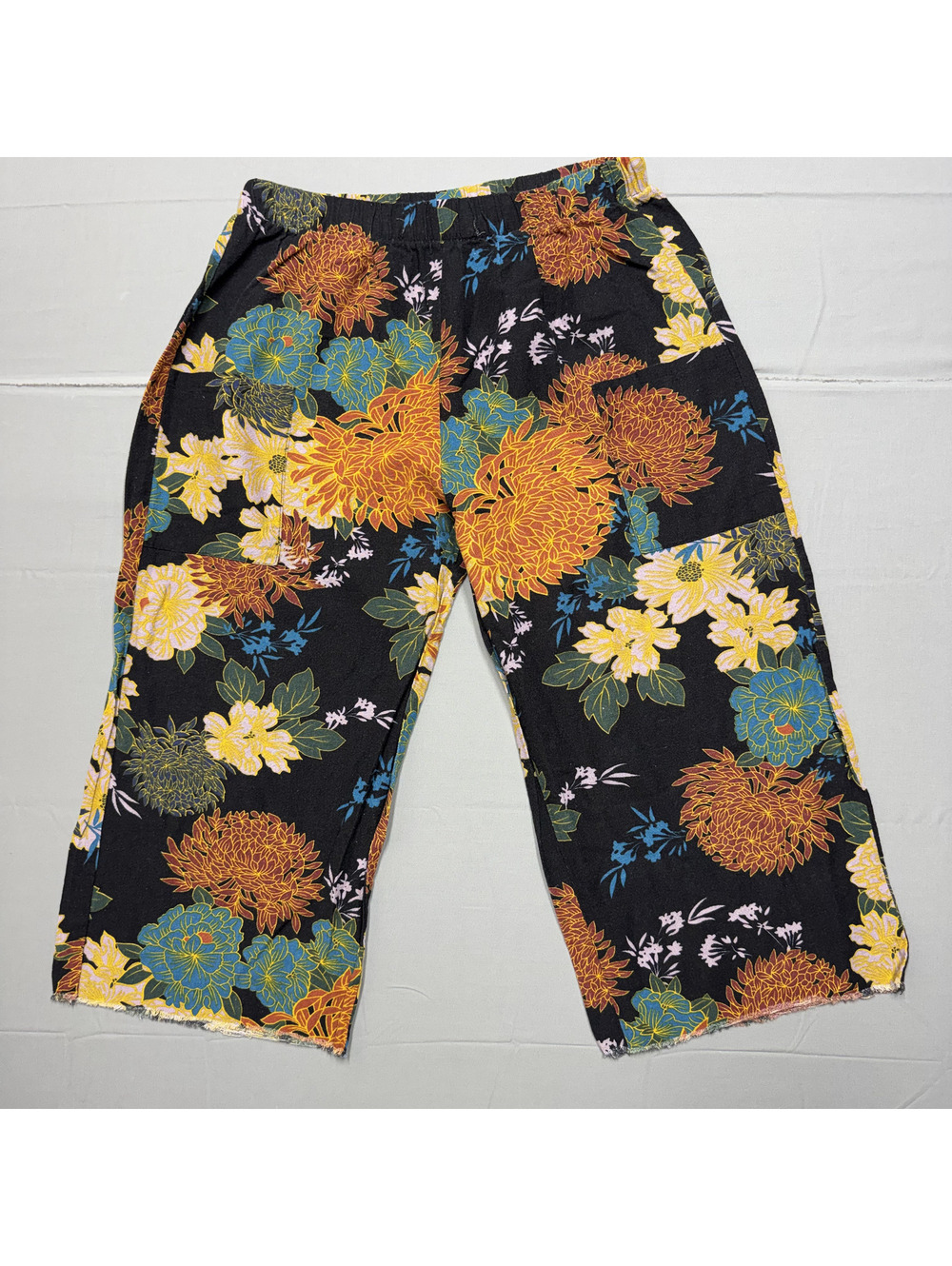 Boutique Women Cropped Wide Leg Pants Cotton Floral M Black Boho Lagenlook